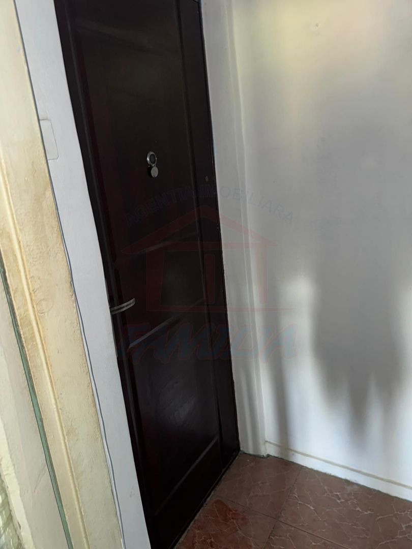 44.900 euro NEGOCIABIL, apartament, 2 camere, etaj  Micro 40 - Poză 5