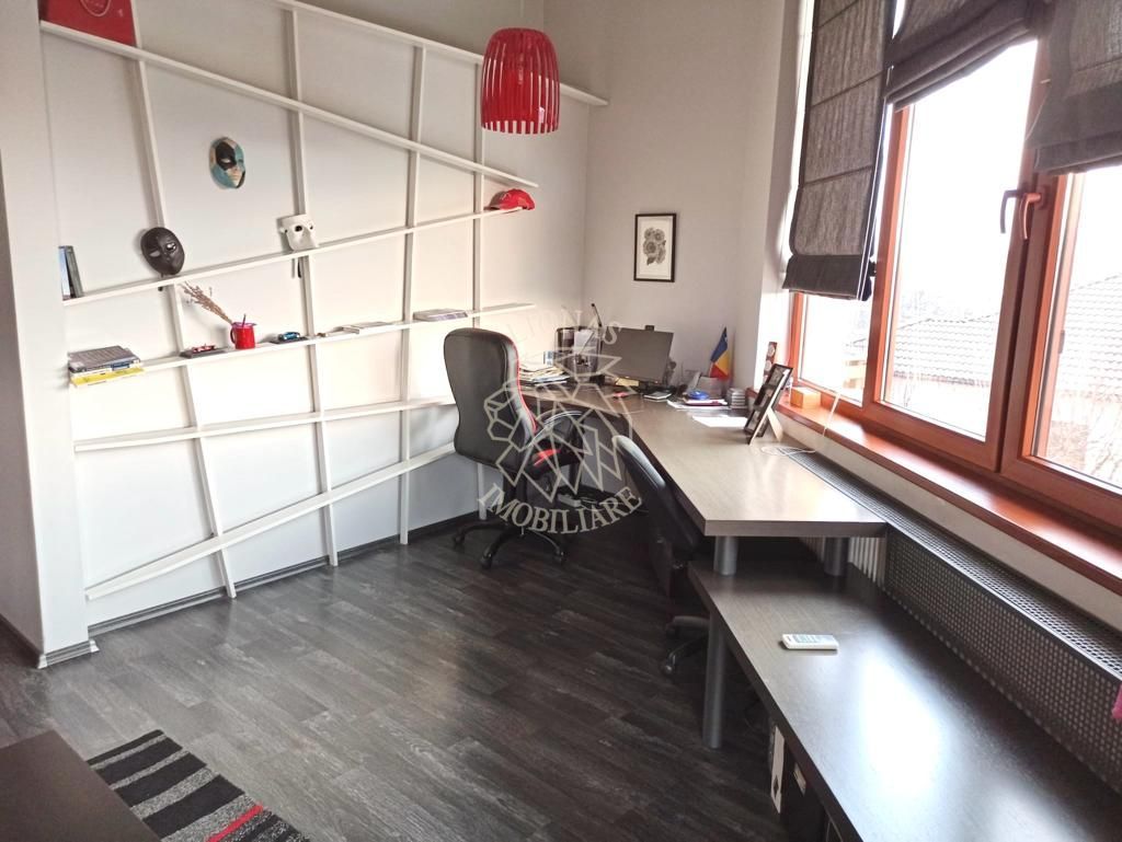 Vila 260 mp-teren 1150 mp-foisor-2 balcoane-terasa 30 mp-garaj-Unirea - Poză 4