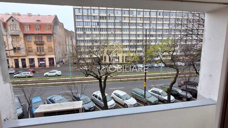 Apartament cu 2 camere - Poză 1