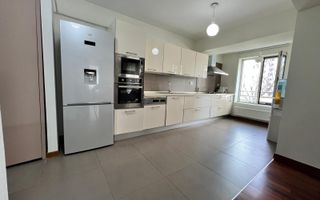 3 camere In City Residence ( 111 mp-Parcare ) - Poză 1