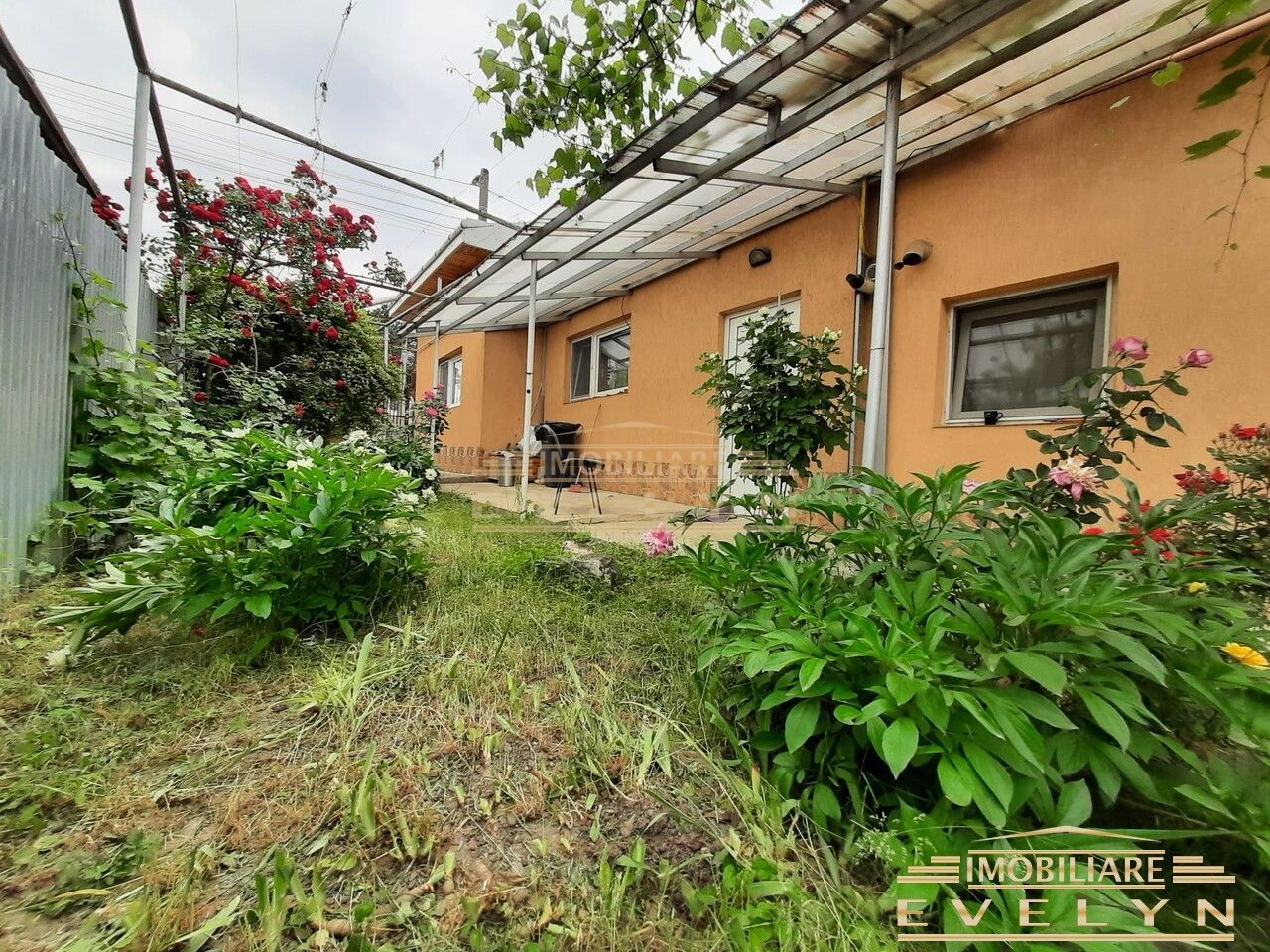 De vanzare casa 103mp+teren 338mp, zona Calea Nationala ( Brico Depot ), pret 115000 euro negociabil - Poză 1