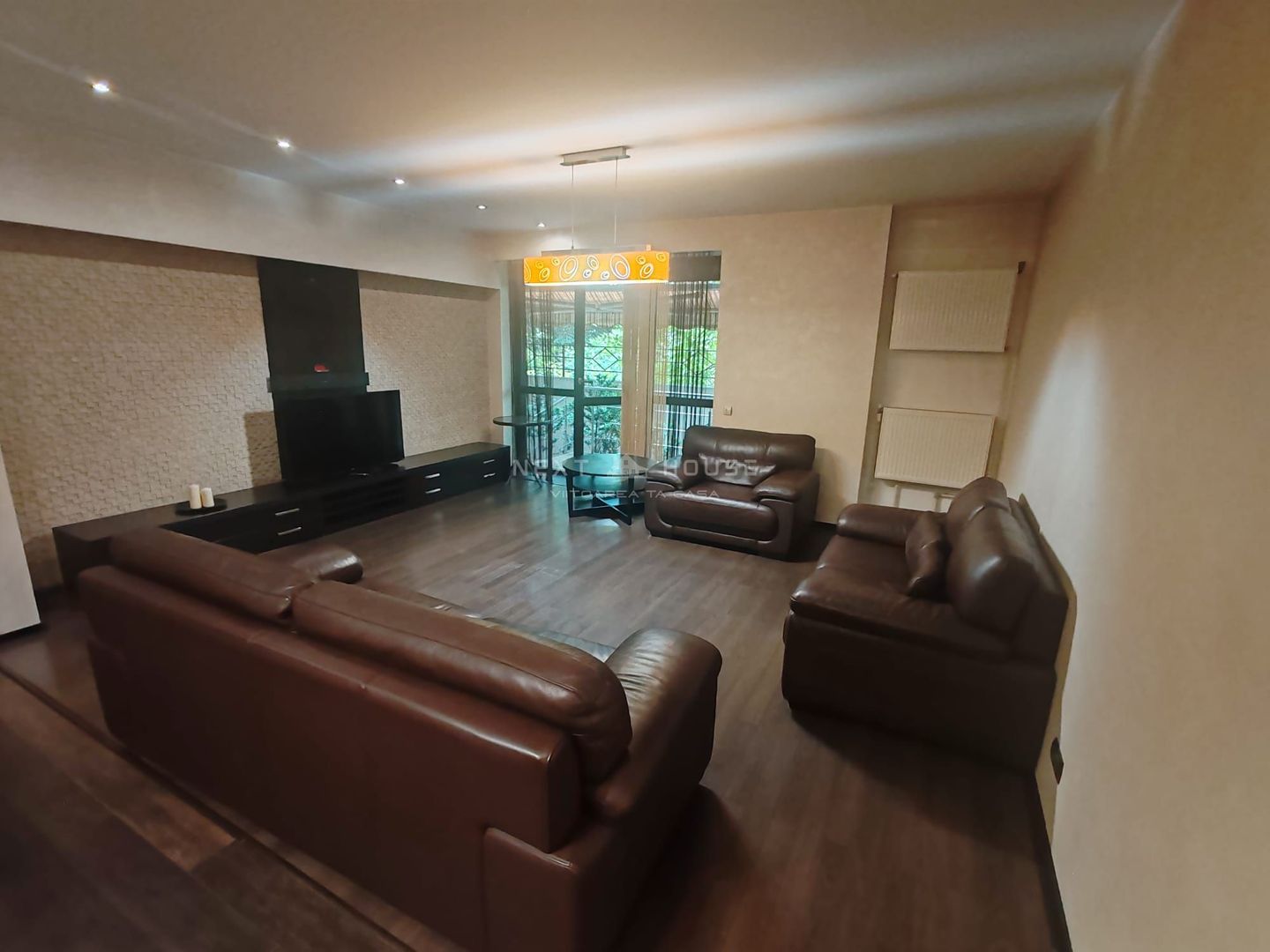 DRUMUL TABEREI – GHENCEA | 3 CAMERE | TERASĂ 50 MP | 2 * PARCARE - Poză 1
