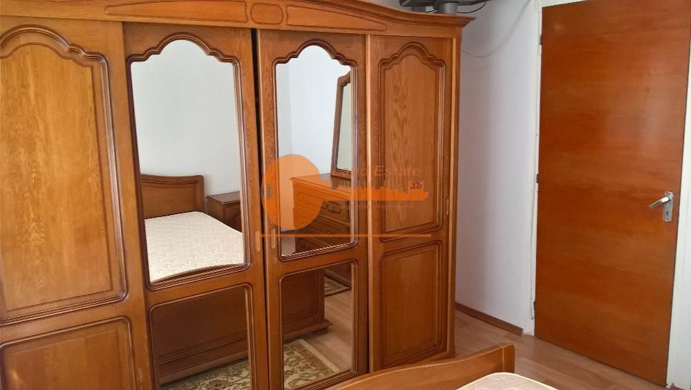 Apartament cu 2 camere in zona Crangasi - Poză 6
