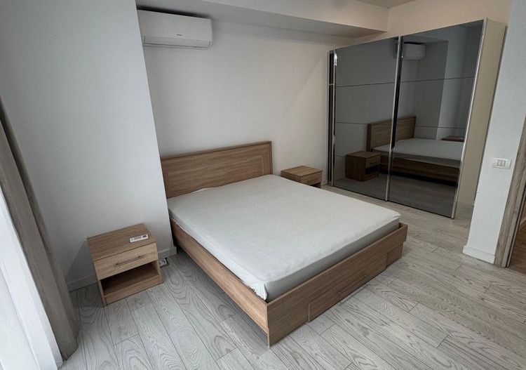 Inchirere apartament 3 camere langa metrou - Poză 5