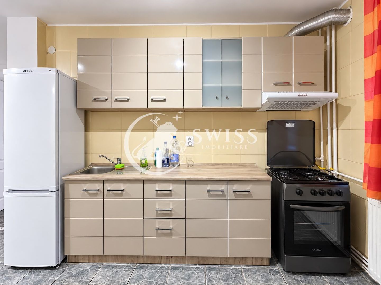 Apartament 3 camere | Decomandat | str Louis Pasteur | 10min UMF - Poză 2
