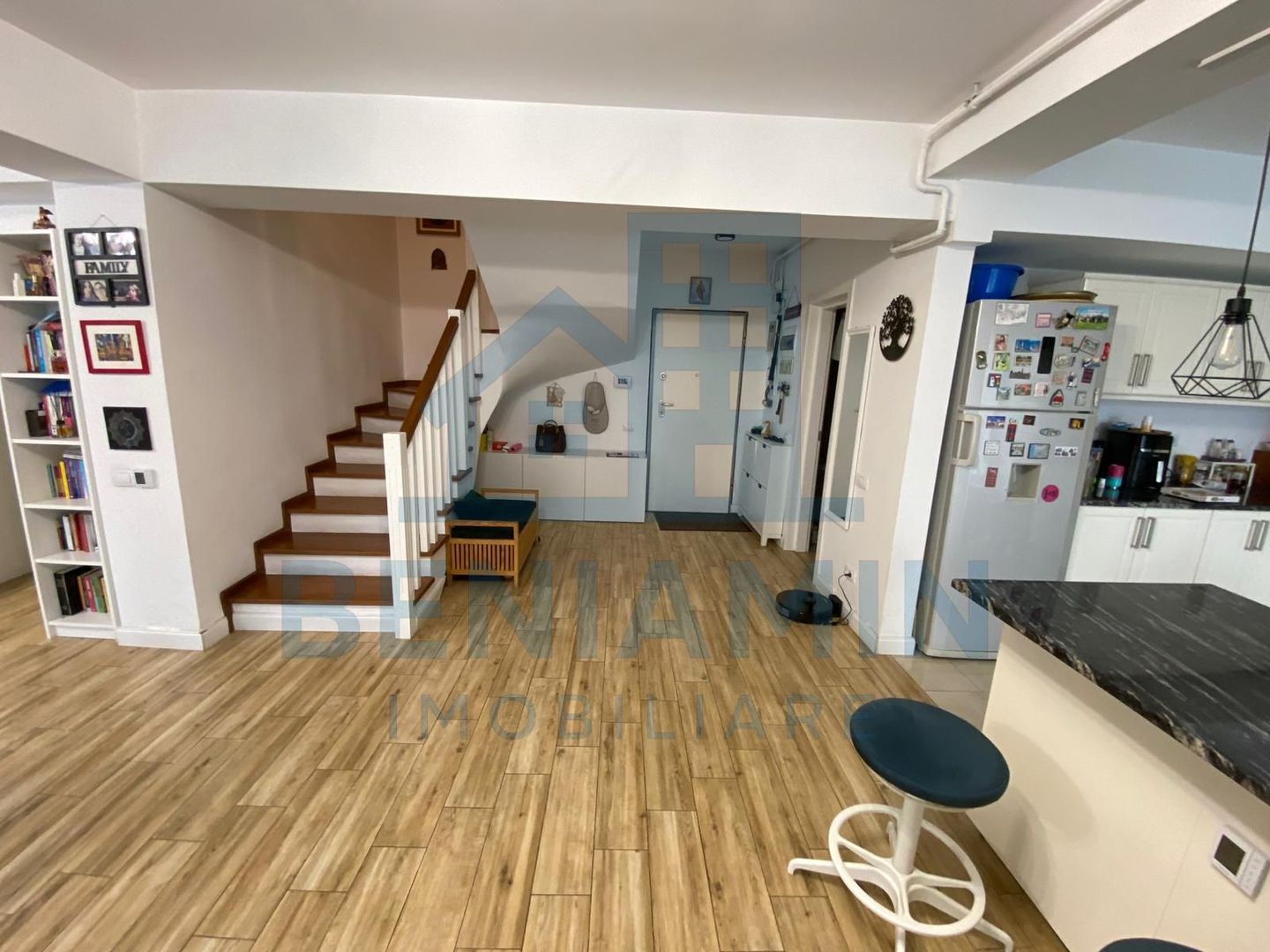 Apartament pe 2 nivele 133mp curte terasa George Enescu bloc nou - Poză 6