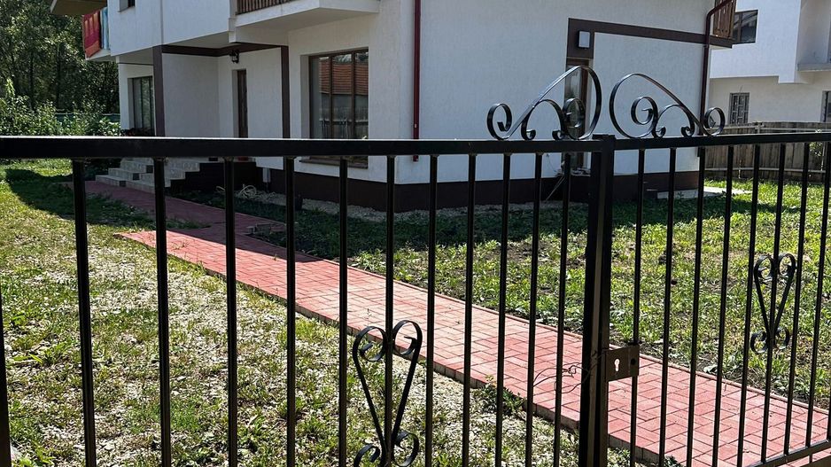 Casa tip duplex in Stupini - Poză 16