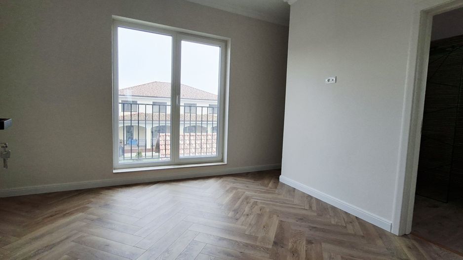 Duplex cu 4 camere - Parcul central Dumbravita - Poză 14