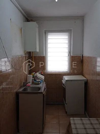 Apartament ideal pentru amenajare, confort 2 sporit – 3 camere, Dâmbu - Poză 4