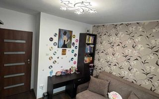 Apartament cu 3 camere, decomandat – Zona Fortuna - Poză 2
