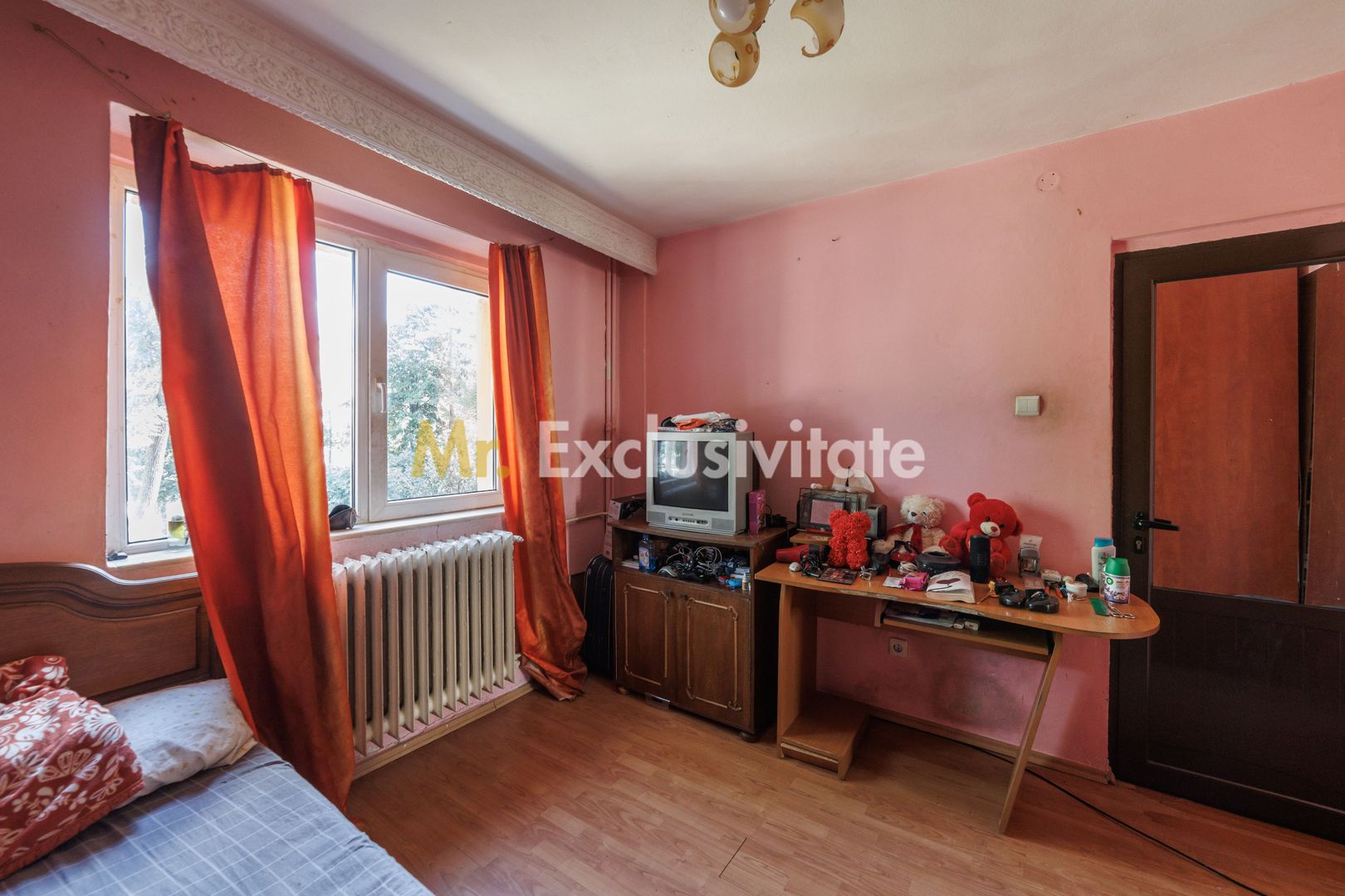 Apartament Trivale et.1 linga Piata si Sc.12 - Poză 5