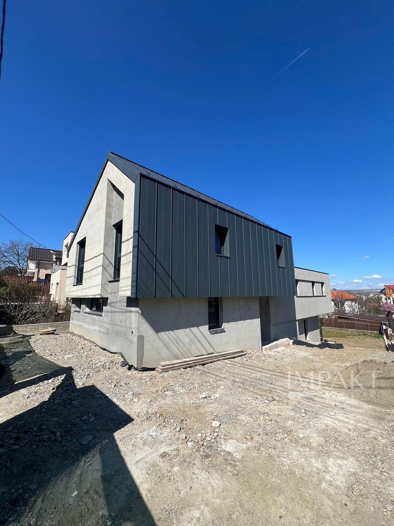 Casa individuala cu teren de 624 mp, cartier Andrei Muresanu! - Poză 11