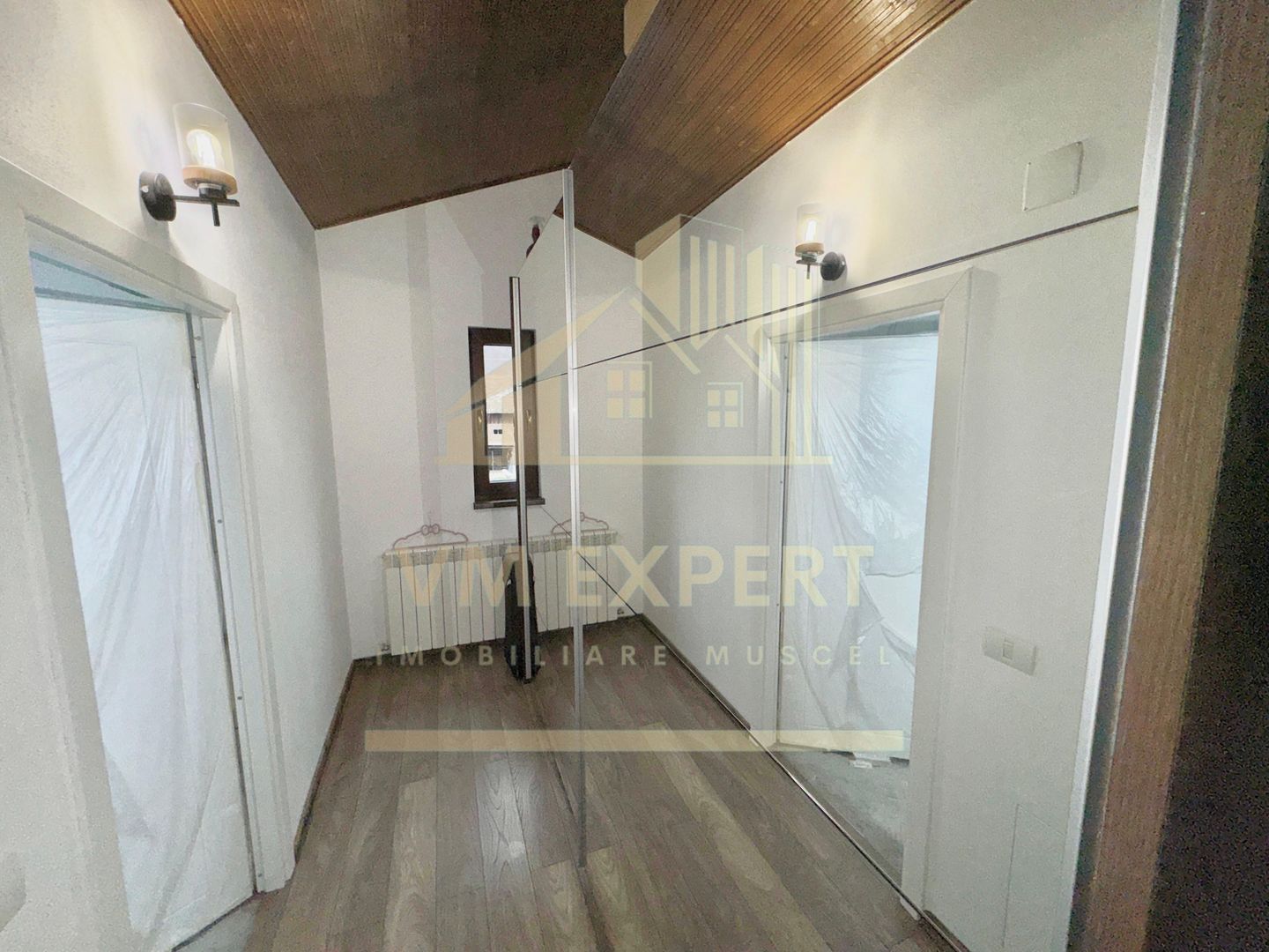 CASĂ 5 CAMERE 252 MP TEREN 1362 MP DRAGOSLAVELE ARGEȘ - Poză 27