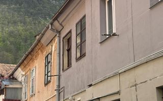 De vanzare garsoniera, in inima orasului Brasov - Poză 2