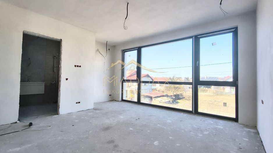 Vila moderna 6 camere // 190mp // teren 300mp // Tunari - Poză 11