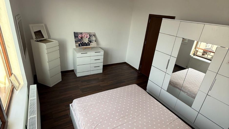 Inchiriez apartamant 2 camere - Poză 2