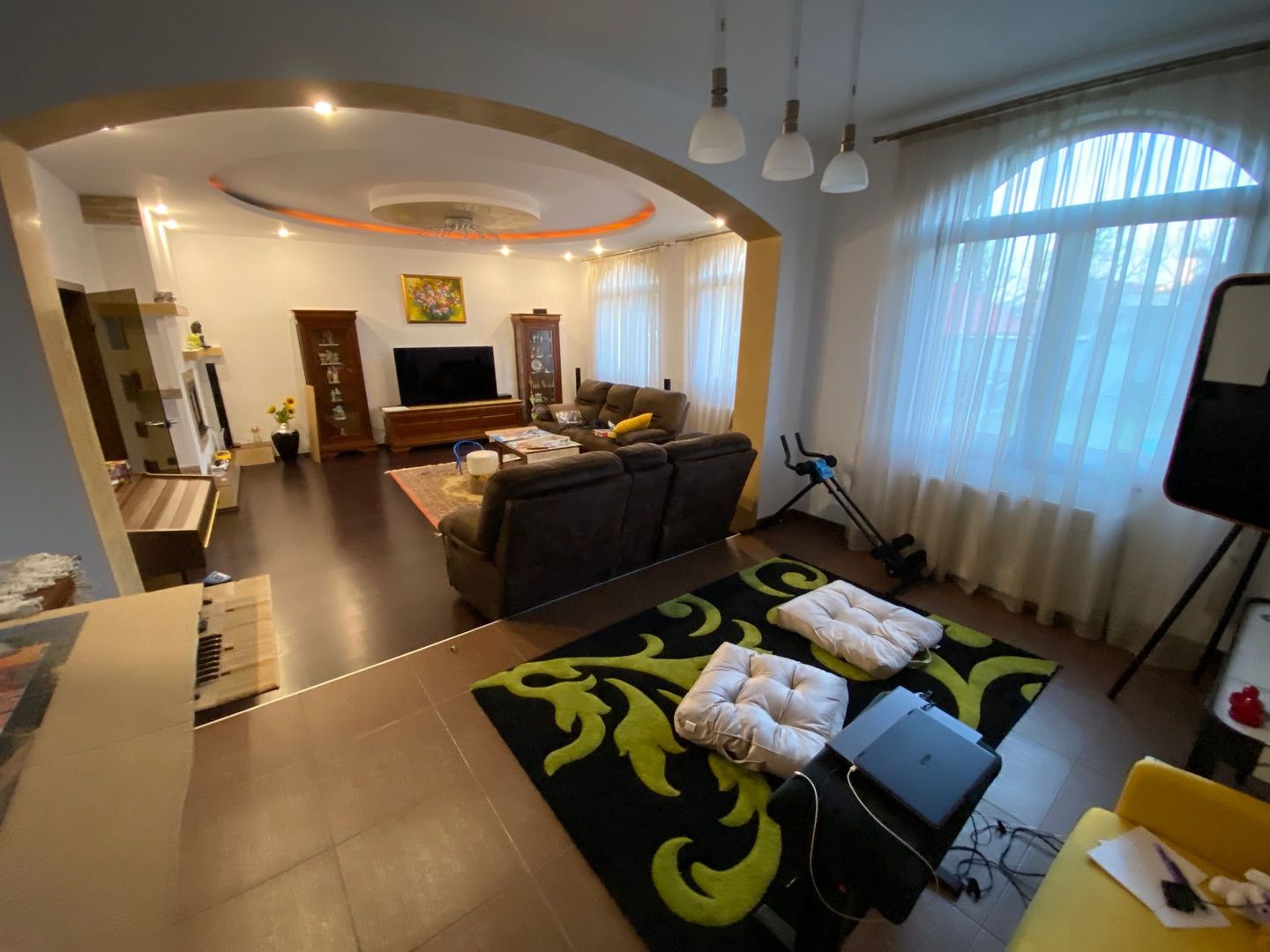 Duplex spațios cu garaj - Poză 1