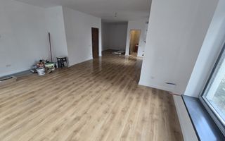 Apartament cu 2 camere 48,90 mp + 21,90 mp terasele + loc de parcare - Busteni - Poză 3