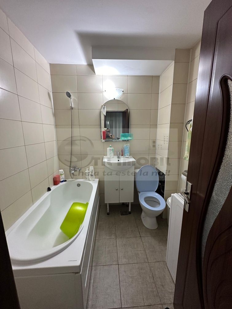 Apartament de vânzare 2 camere etaj 1 Podul de Fier pret 139.499 Euro - Poză 5