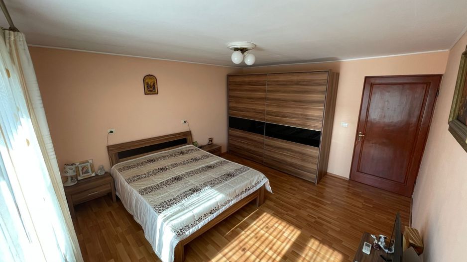 CASA INDIVIDUALA- ZONA COMPLEX - Poză 12
