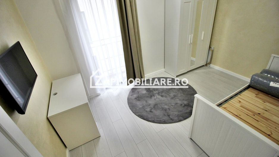 Apartament 3 camere, la cheie mobilat ,2 balcoane,2 parcări - Poză 9