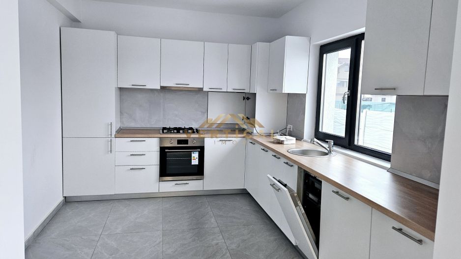 De inchiriat vila 4 camere - intrare comuna Berceni - Poză 3