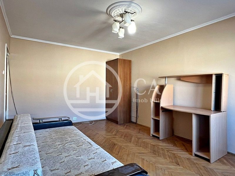Apartament PB de vânzare cu 3 camere în zona Ioșia, Oradea - Poză 1