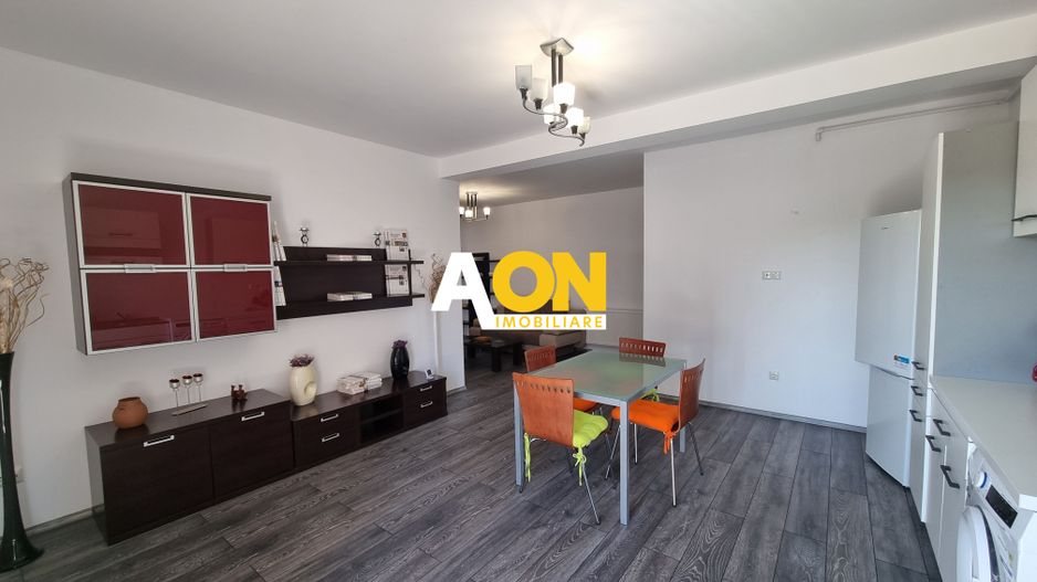 Apartament cu 3 Camere, Etaj Intermediar, Bloc Nou, Centru - Poză 2