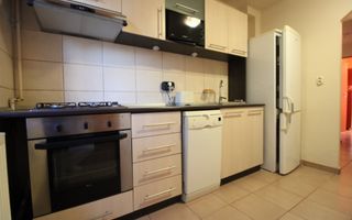 3 camere + 2 bai, centrala proprie. zona Aradului. - Poză 5