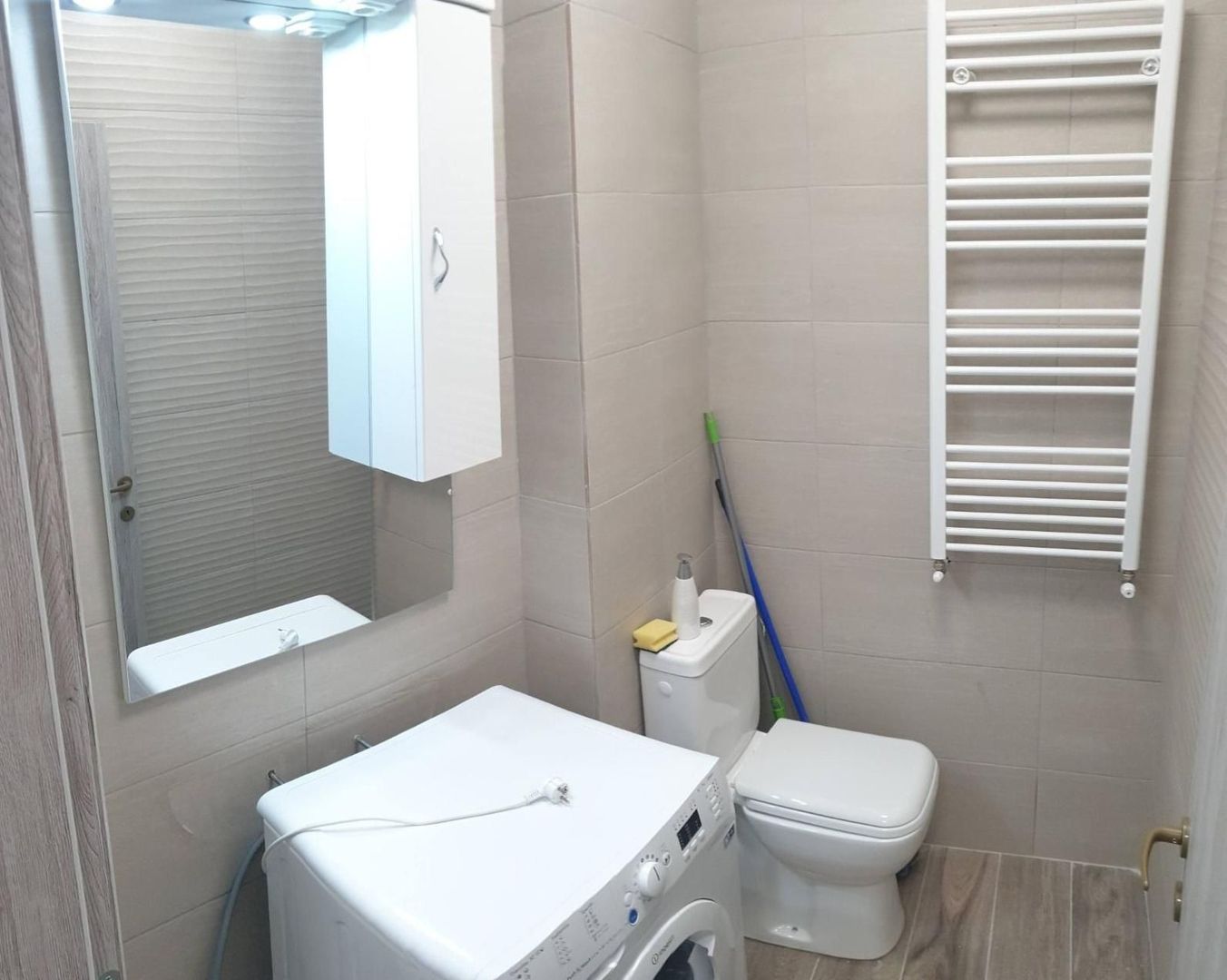 AP. 3 CAMERE- CARTIERUL SOLAR, LOC DE PARCARE, CENTRALA, BLOC NOU - Poză 5