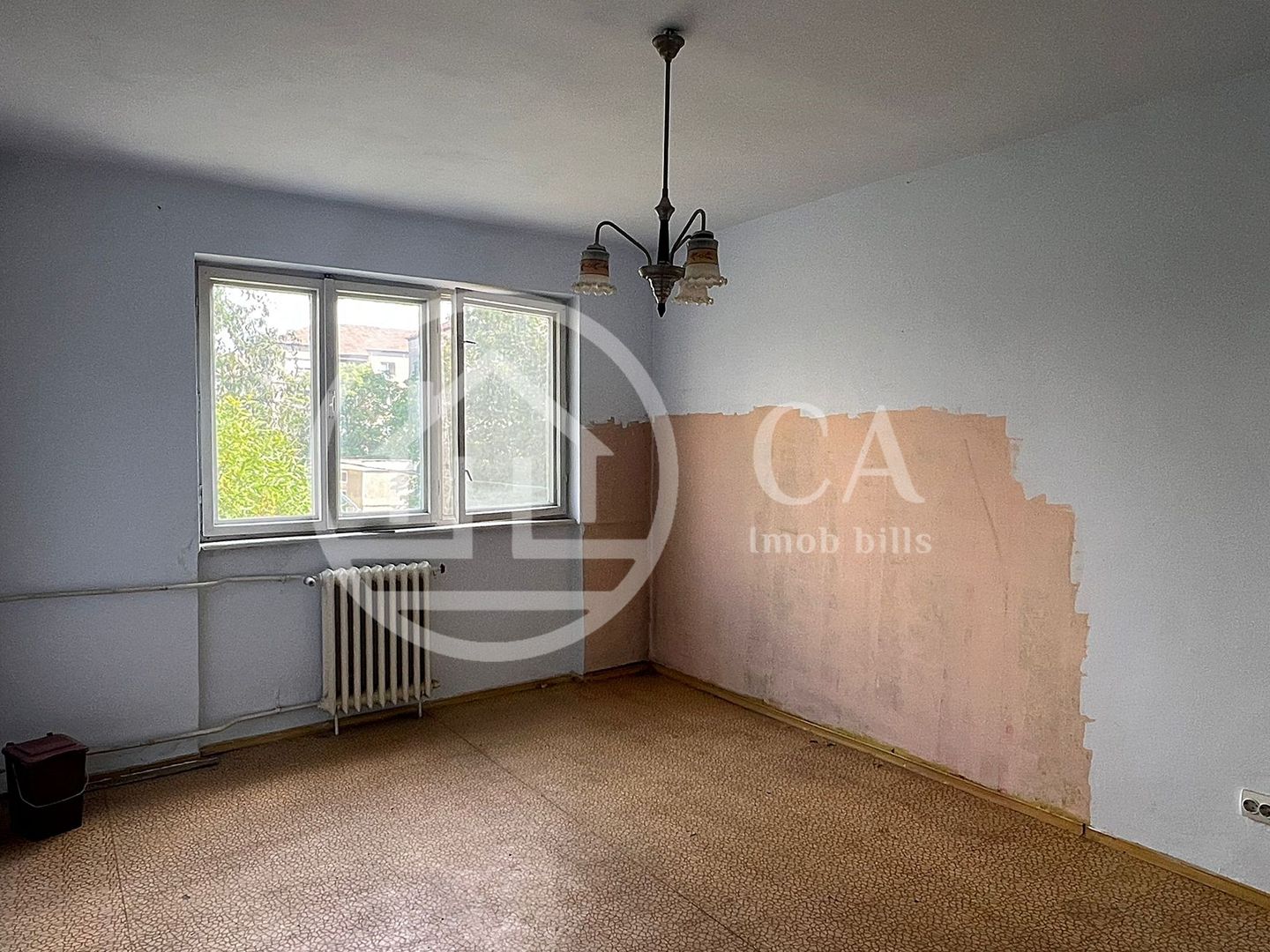 Apartament cu 2 camere de vanzare in zona Nufarul Oradea - Poză 2