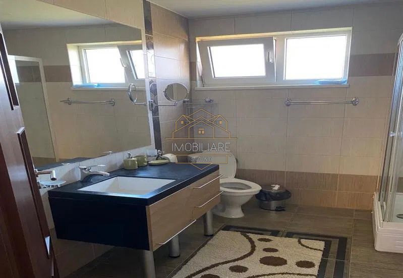 Apartament cu 3 camere în zona CBC și Royal School - Poză 9