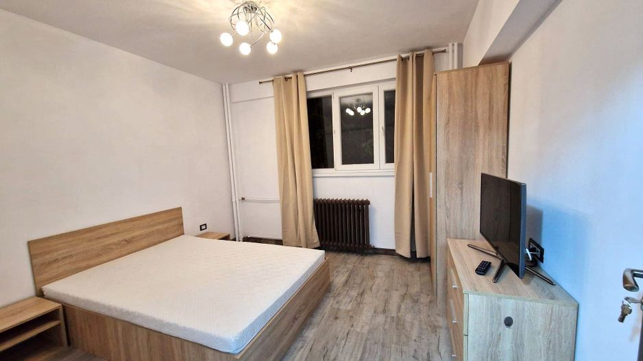 Închiriere Apartament cu 3 camere, mobilat complet, etaj 1, metrou Dristor - Poză 3
