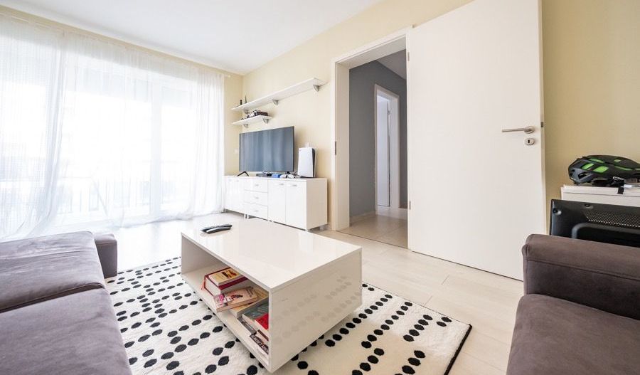 Apartament 2 camere | decomandat Kasper | Parcare si boxa incluse | - Poză 2