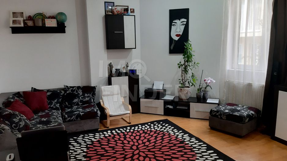 Apartament in vila cu Gradina zona Andrei Muresanu - Poză 2
