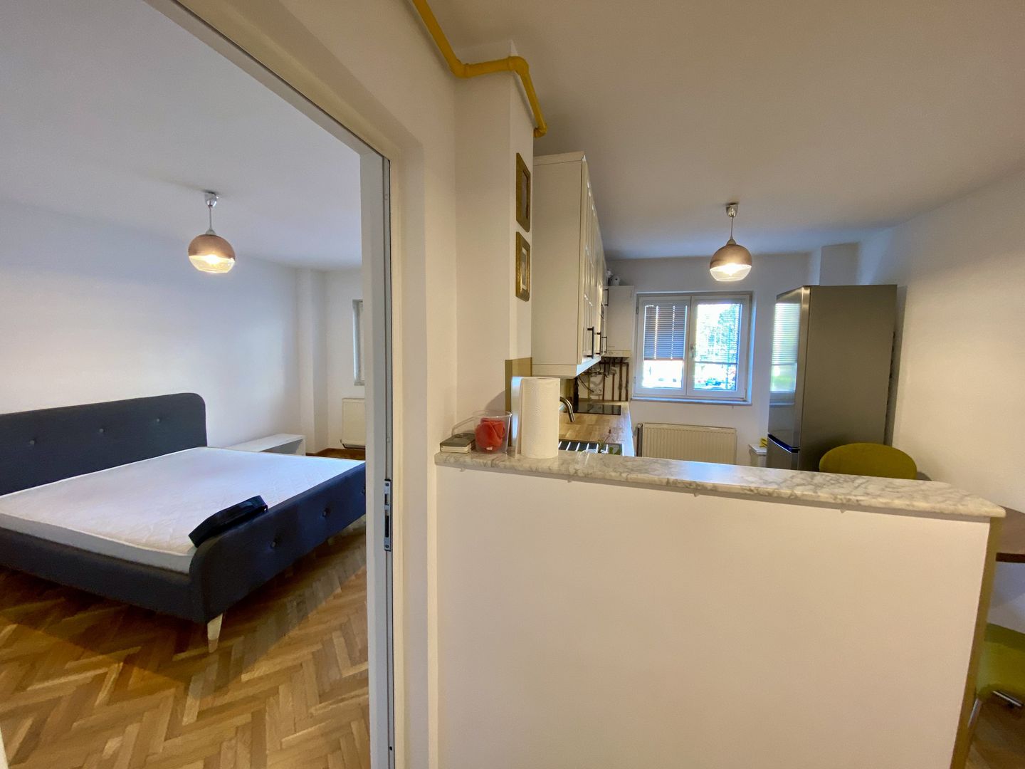 Apartament cu 3 camere in Centrul Civic - Poză 3