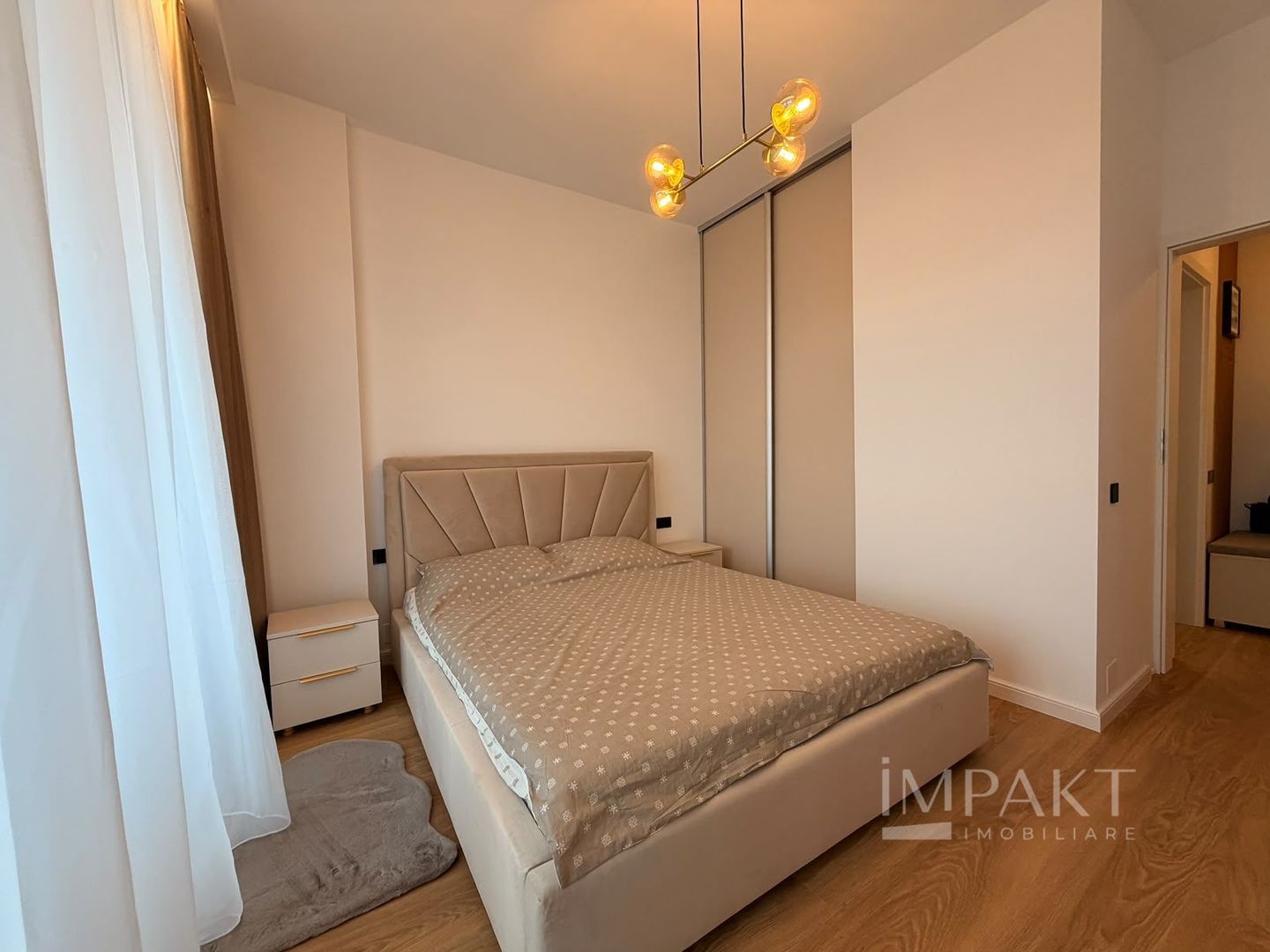 Apartament de inchiriat 2 camere zona Bmw - Poză 8
