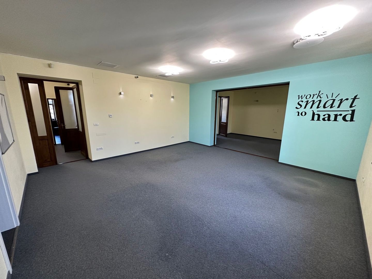 Spațiu de birouri de 204mp de vanzare  în zona Piata 700 - Poză 1