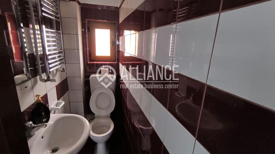 Capitol Bulevardul Mamaia Vila D+2E+M - Poză 16