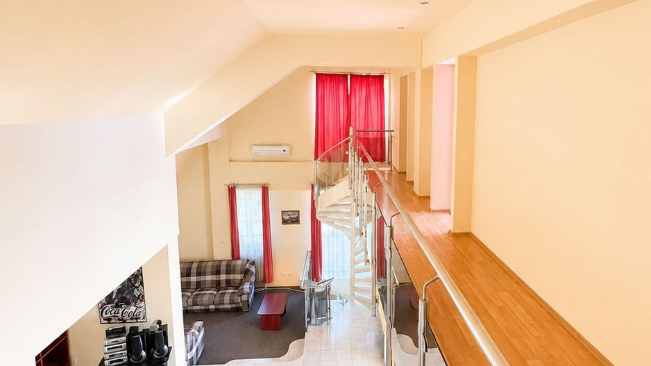 Vila Sanmartin -Zona Beverly Hills -8030mp teren - Poză 16