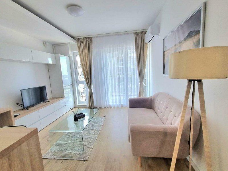 Inchiriere apartament 2 camere cu parcare inclusa Belvedere Residences - Poză 1