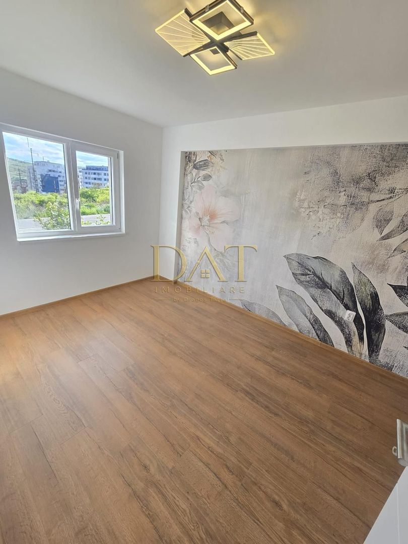 Apartament 3 camere | finisat | zona Petrom - Poză 2