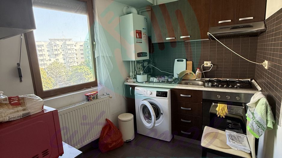 2 camere METROU MIHAI BRAVU - Poză 7