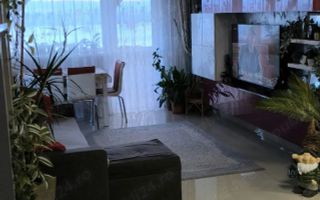 Vand apartament cu 3 camere - Poză 9