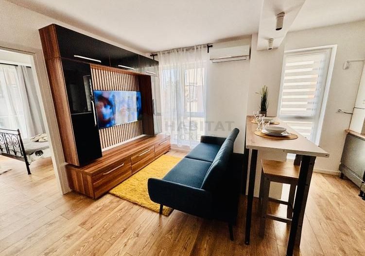 Prima închiriere | 2 camere modern | parcare | - Poză 1