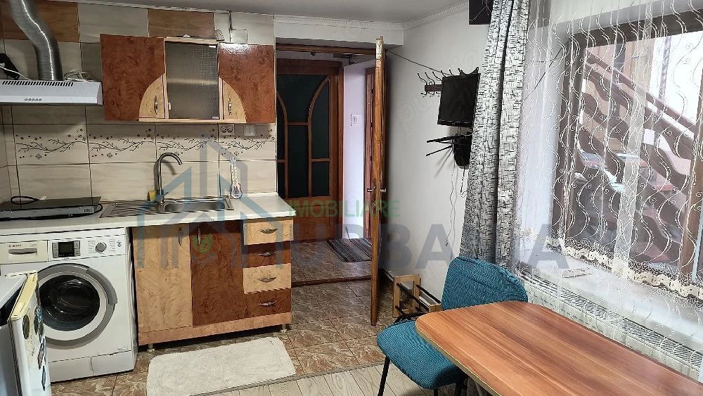 Garsonieră de închiriat în Galata, la 100 m de Pizzeria Rospeto - Poză 3