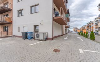 Spatiu comercial de vanzare cartier Tractorul (zona noua) - Poză 3