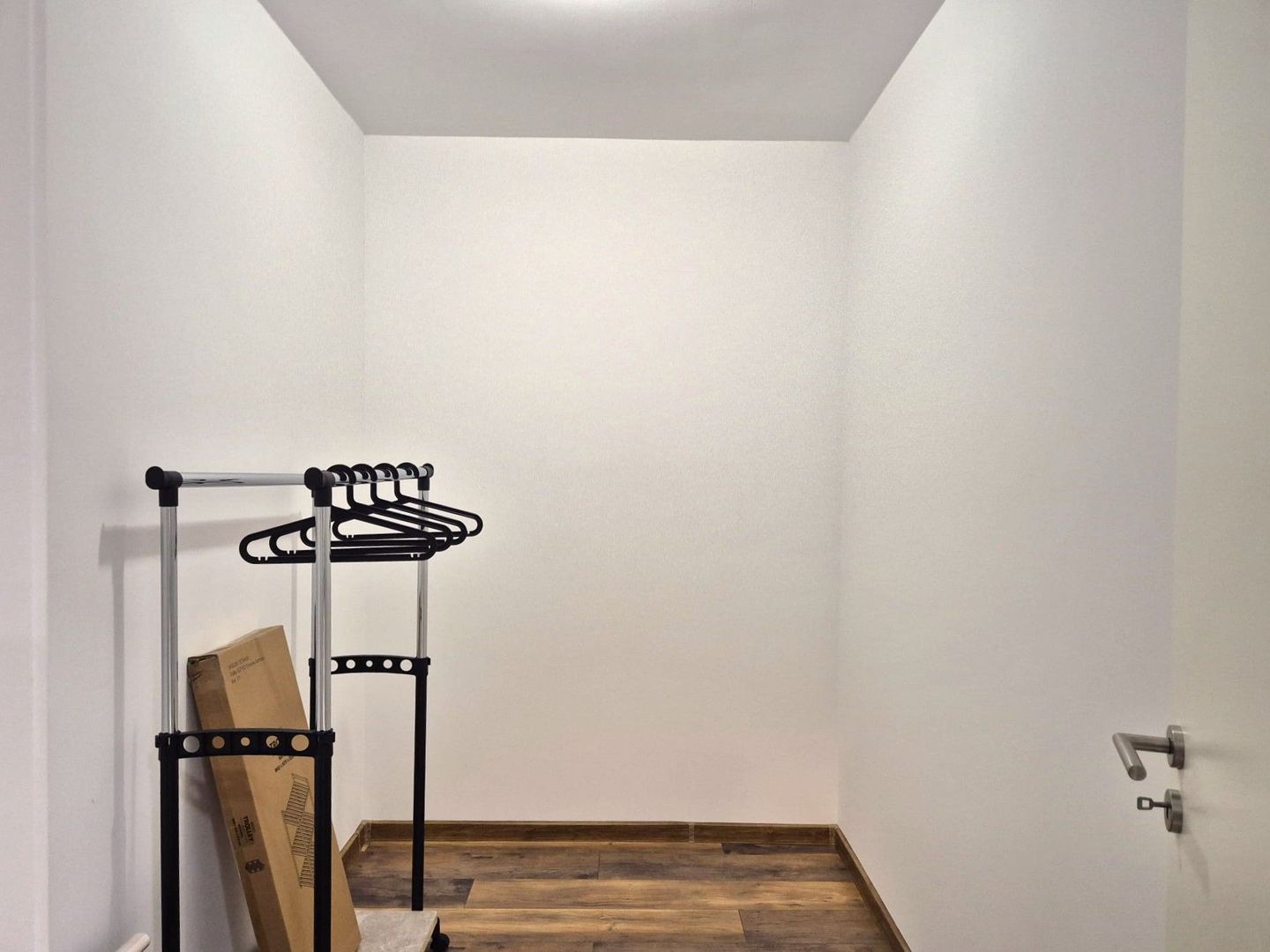 Apartament decomandat la prima inchiriere, ideal pentru un cuplu. - Poză 6