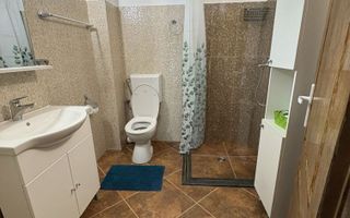 Casa cu 2 camere, curte și parcare, în zona Pod Bucium, Iași - Poză 4