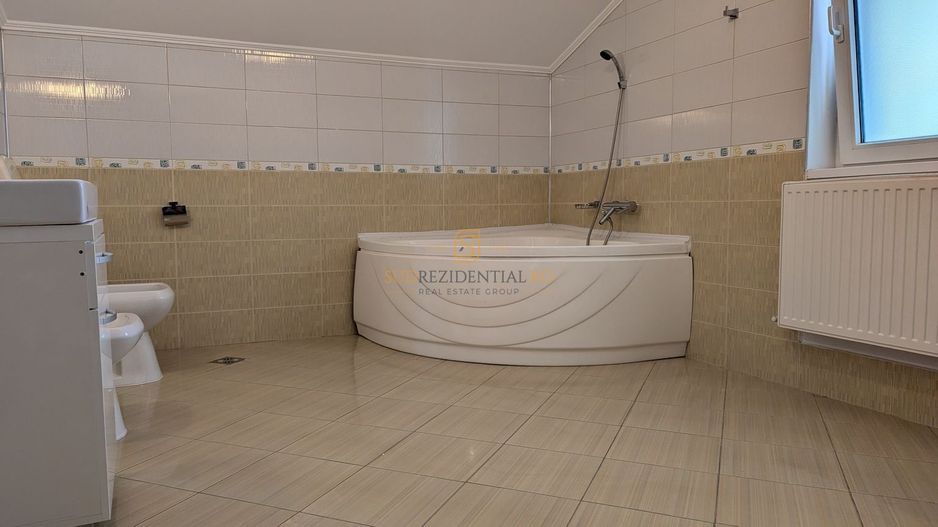 Vila in zona Berceni-Grand Arena, P+1+M, cu 1500 mp teren - Poză 19